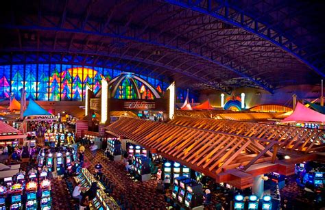 seneca casino entertainment|Live Entertainment in Niagara Falls, NY .